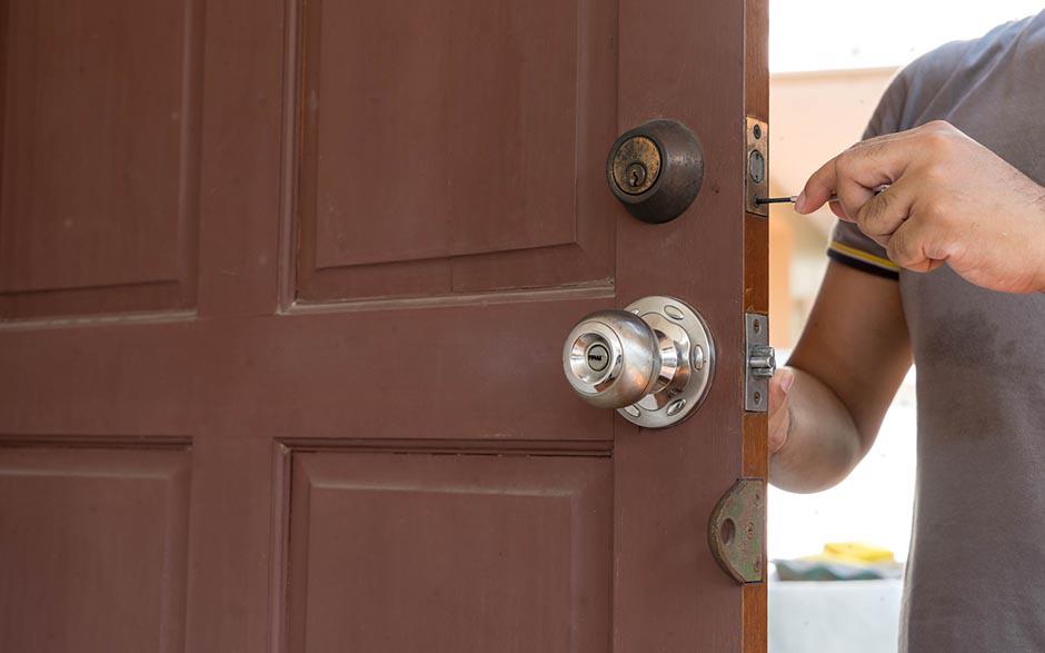 serrure trois points pour porte d'entrée Ablon-sur-Seine